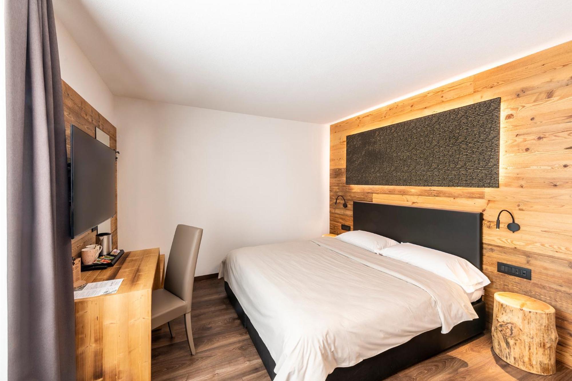 Hotel Alpino Wellness & Spa 佩约方缇 外观 照片